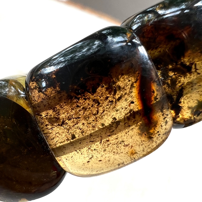 Браслет пласт. янтарь 3221109514-4