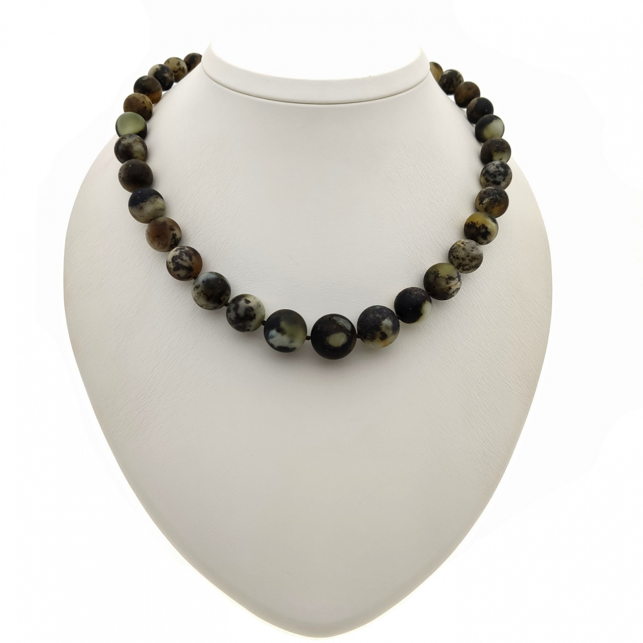 Бусы "Шар" из янтаря