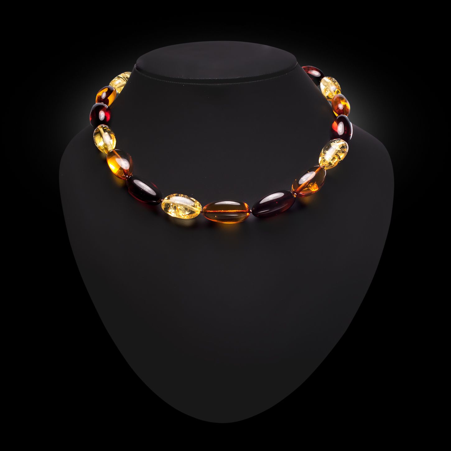 Бусы "Слива" из янтаря