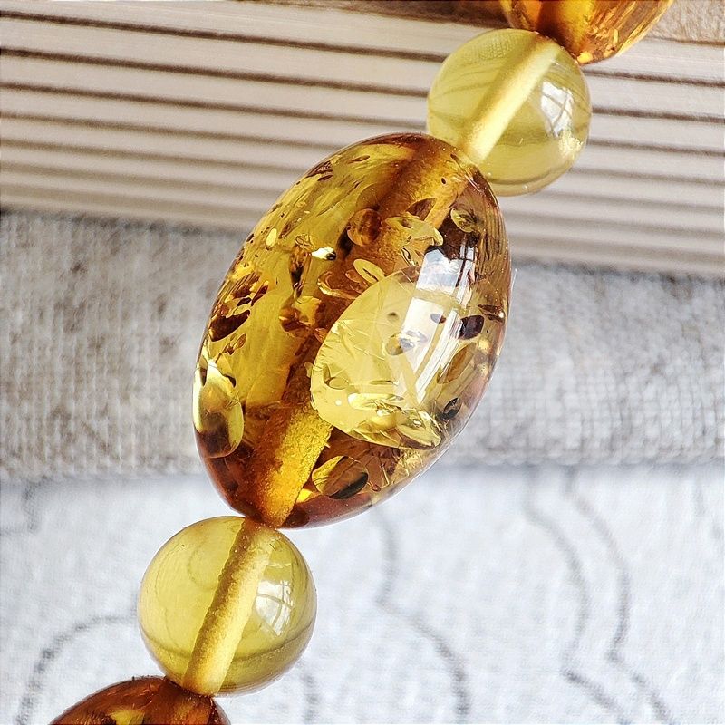 Бусы "Слива" из янтаря