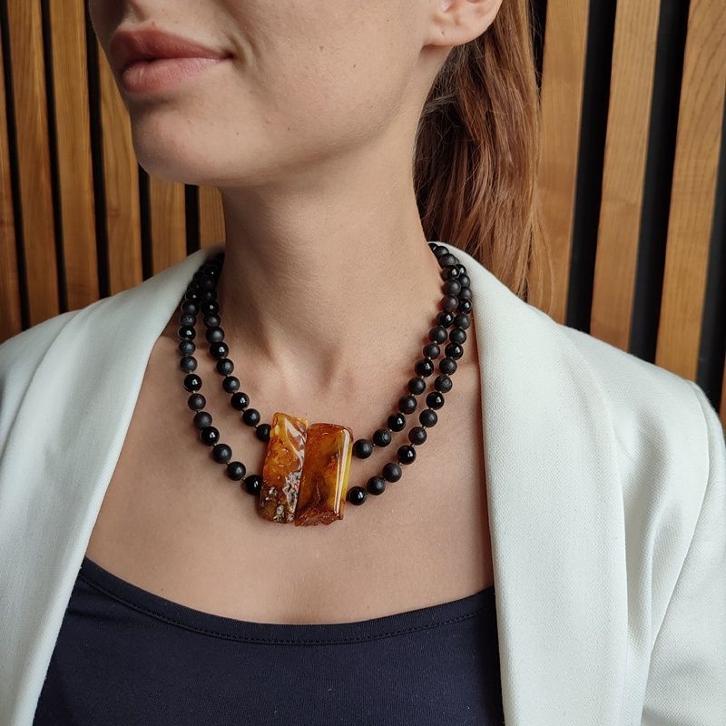 Колье  Янтарь