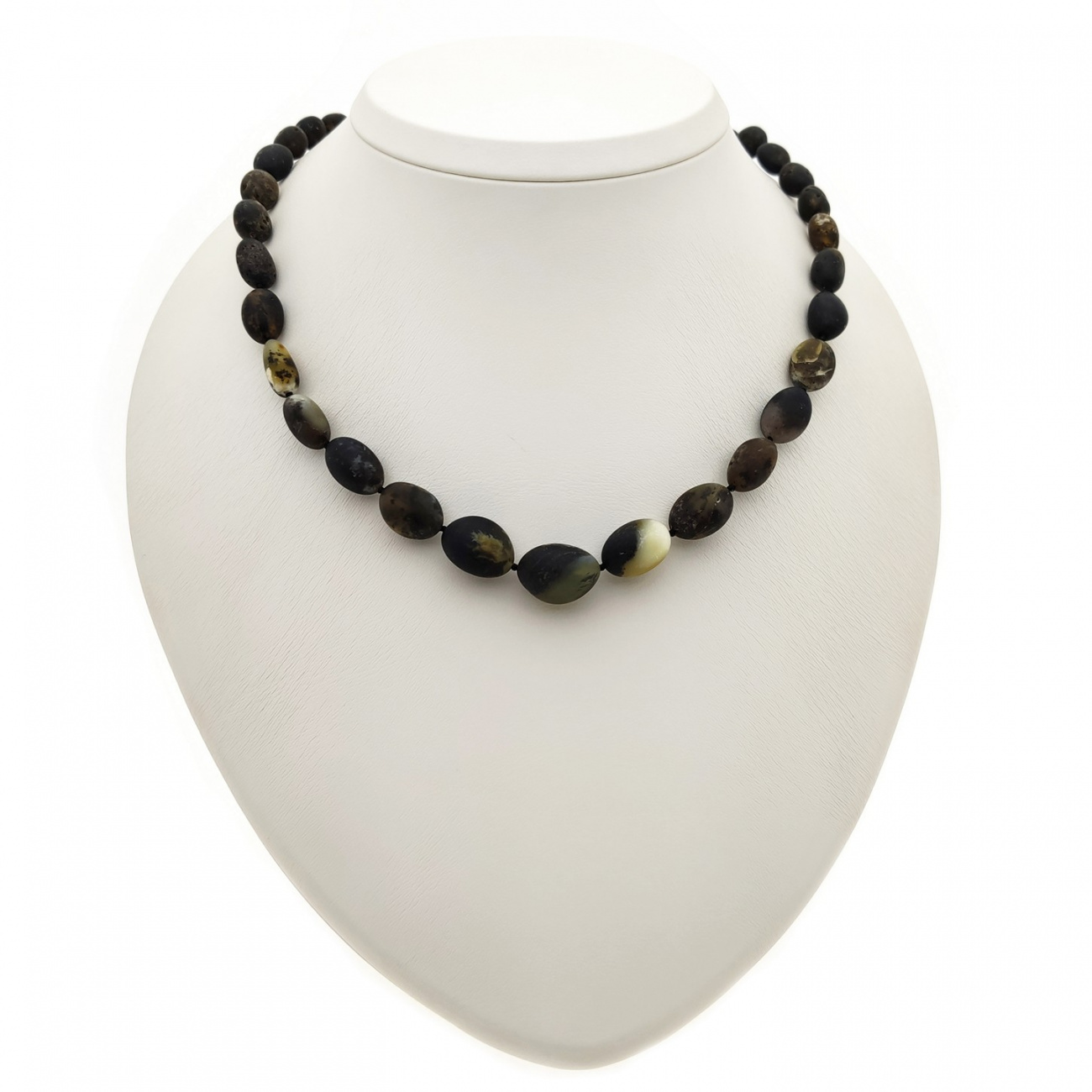 Бусы "Слива" из янтаря