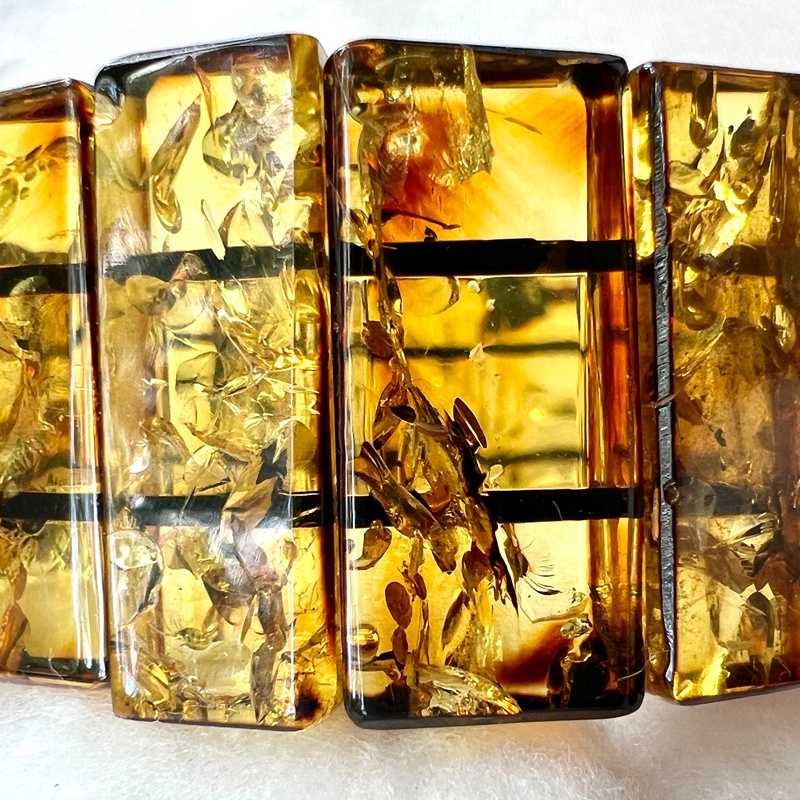 Браслет Муж. янтарь 3221119492-5