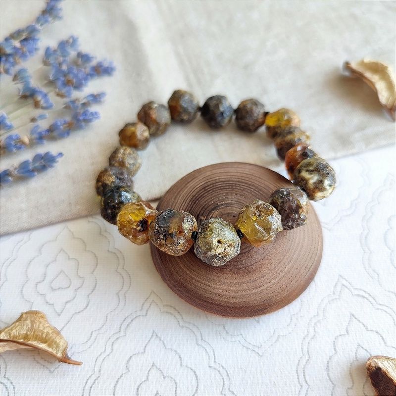 Браслет "Кусанка" янтарь