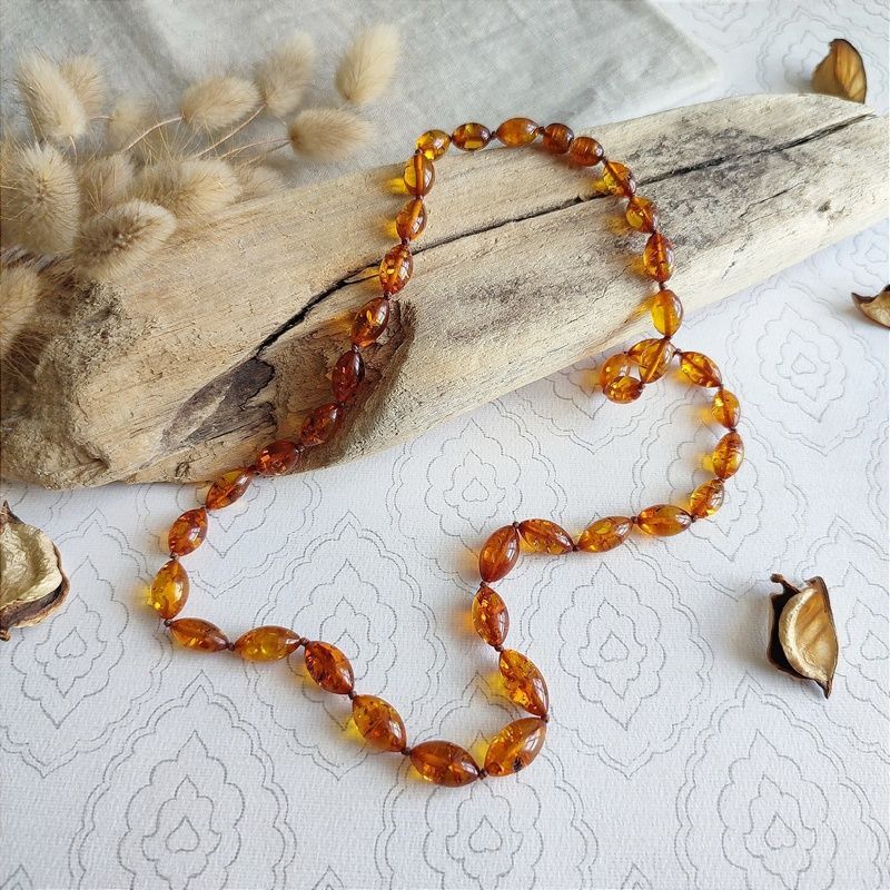 Бусы "Оливка" из янтаря