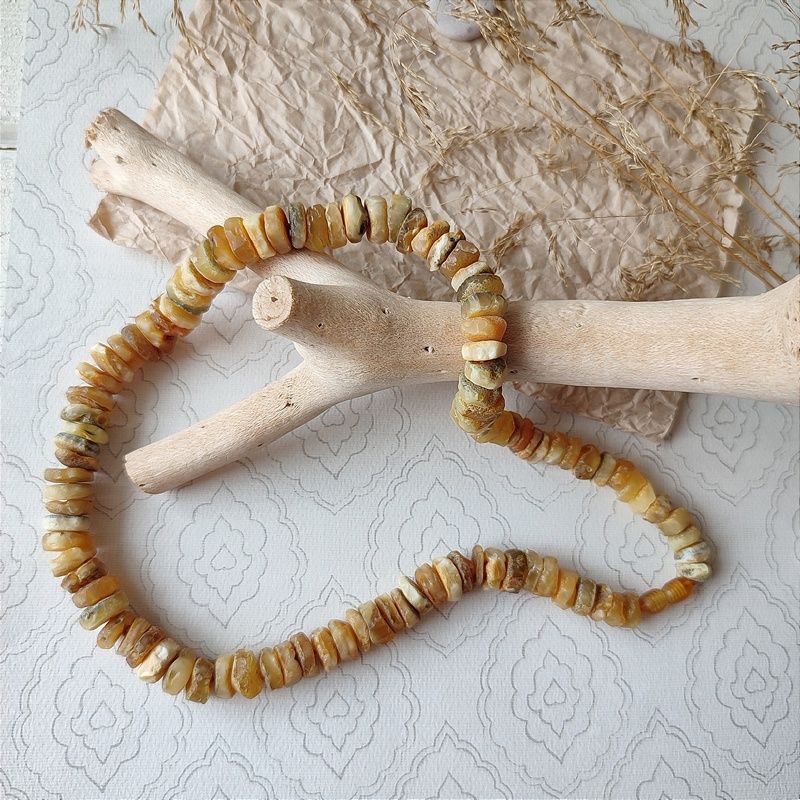 Бусы "Таблетка" из янтаря