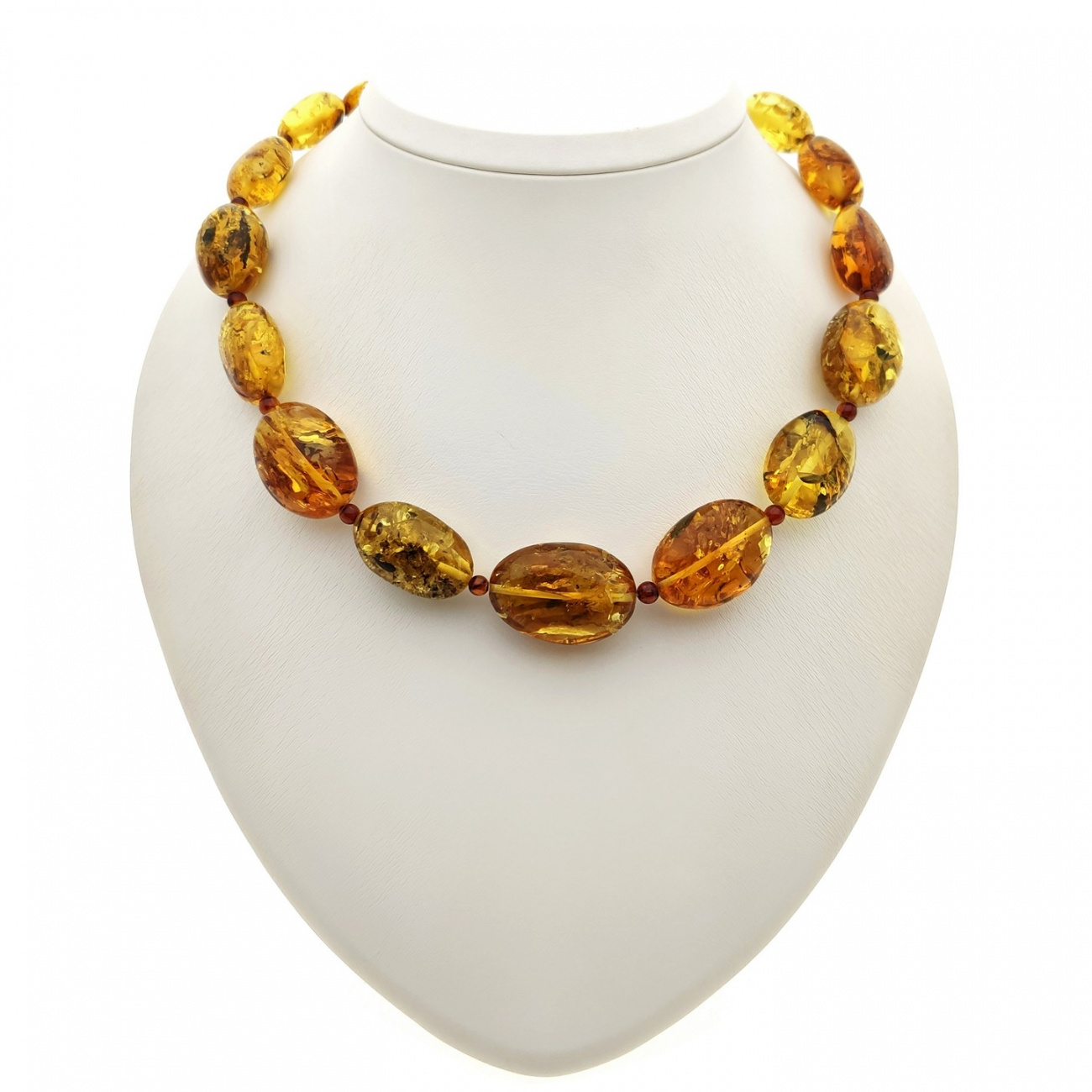 Бусы "Слива" из янтаря