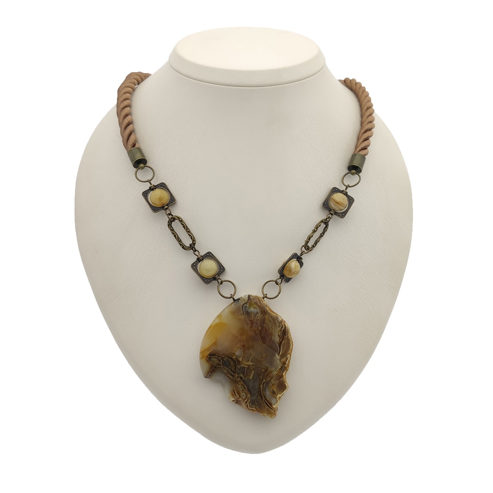 Колье авторское Янтарь а7506300077