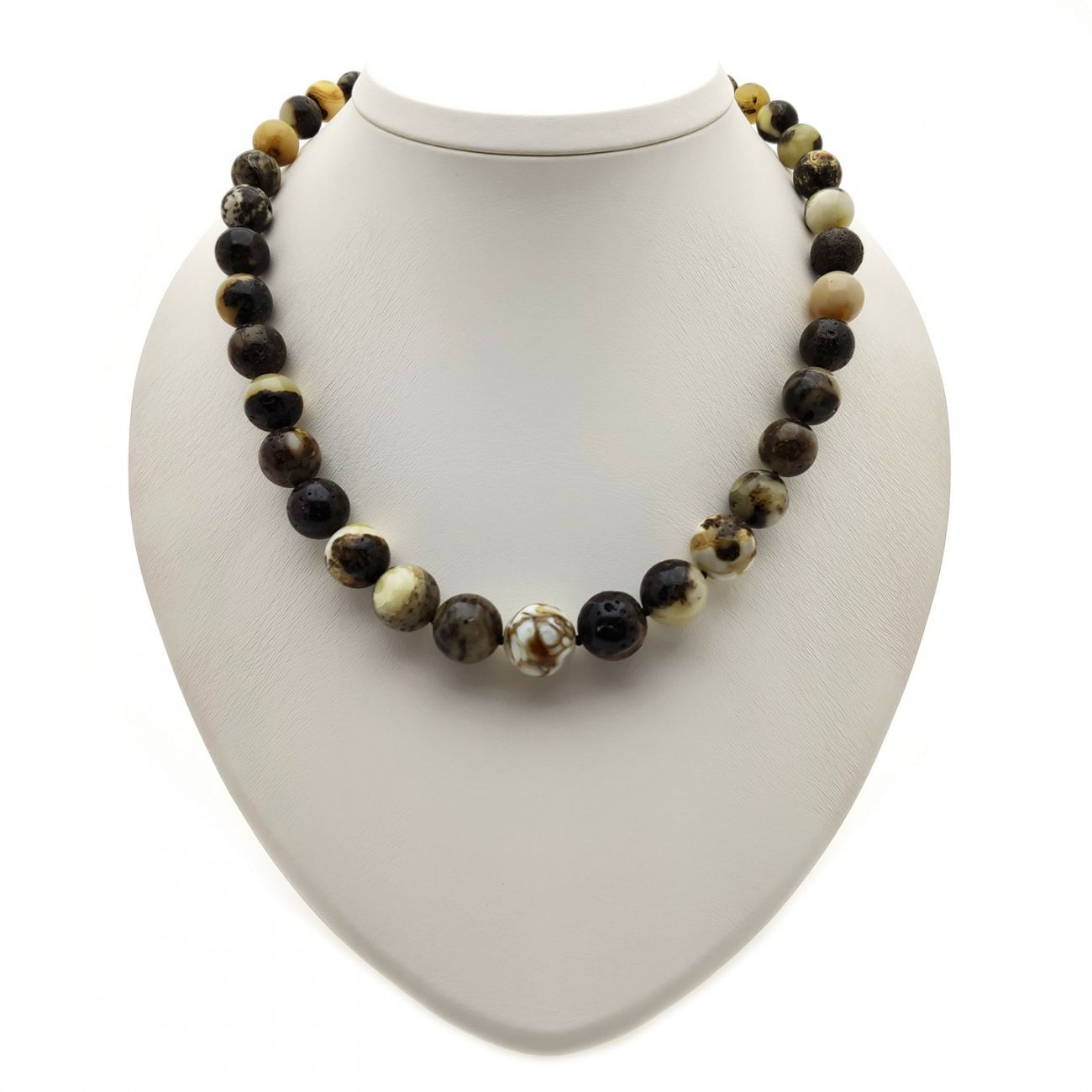 Бусы "Шар" из янтаря