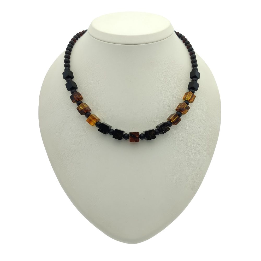 Бусы "Шар" из янтаря