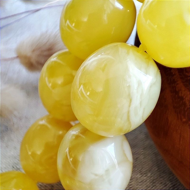 Бусы "Олива" янтарь