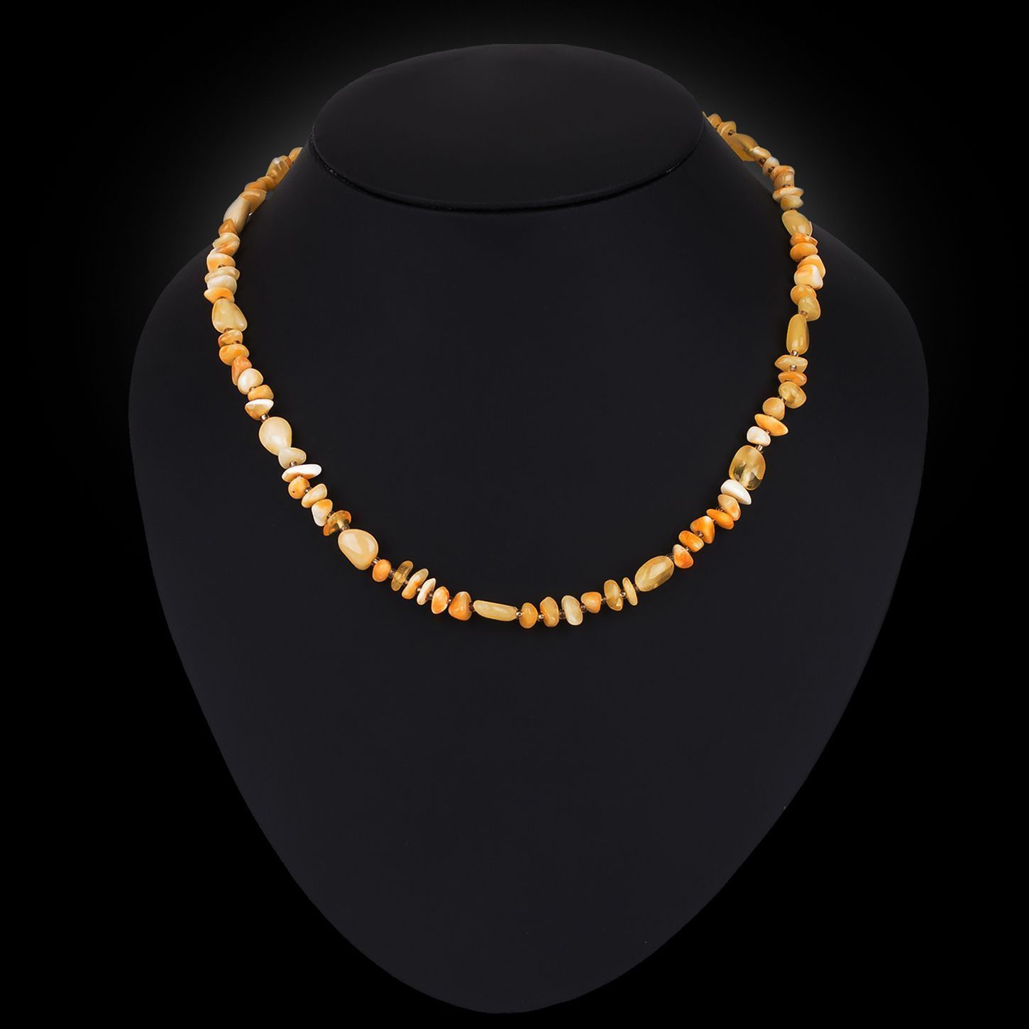 Бусы "Барбарис"из янтаря