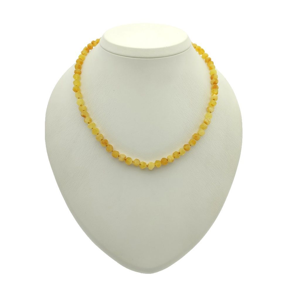 Бусы "Кусанка" из янтаря