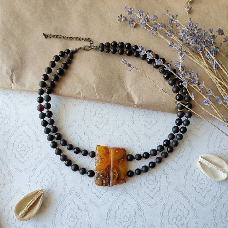 Колье  Янтарь