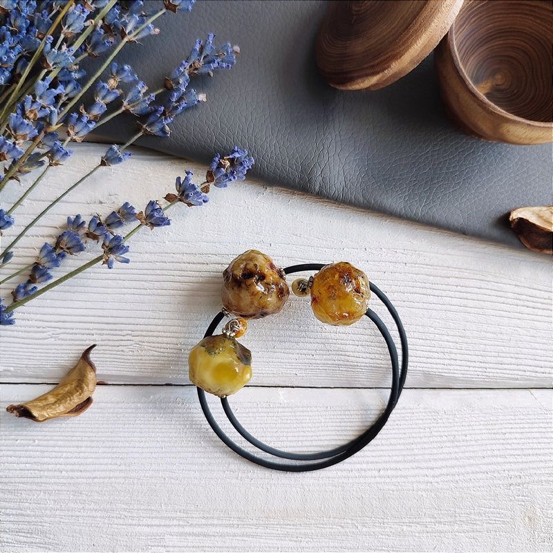 Браслет "Кусанка" янтарь