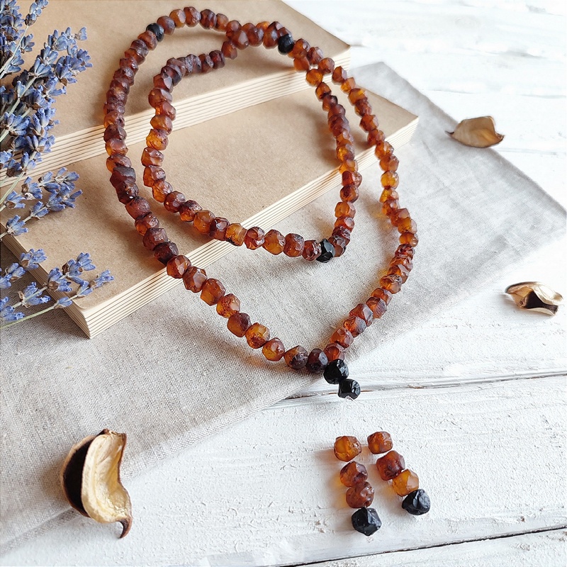 Четки буддийские янтарь 9006100237 (2)