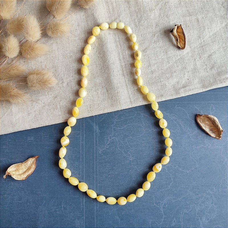 Бусы "Сливка" из янтаря