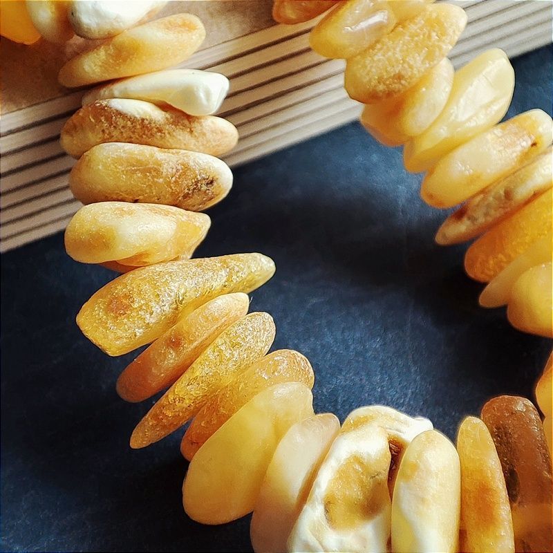 Бусы "Лечебка" из янтаря