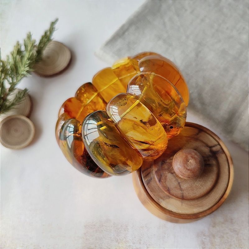 Браслет "Мандарин" инклюз,янтарь