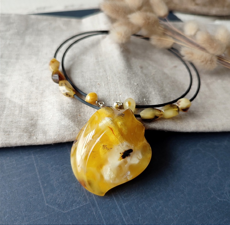 Колье "Ева" янтарь