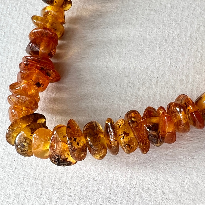 Браслет "Галька" янтарь