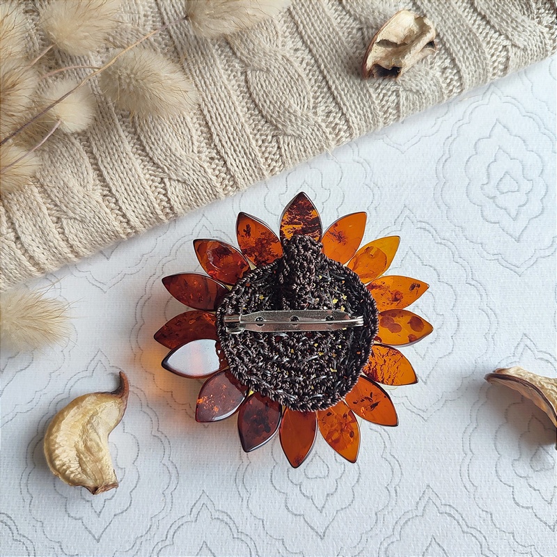 Брошь-кулон 