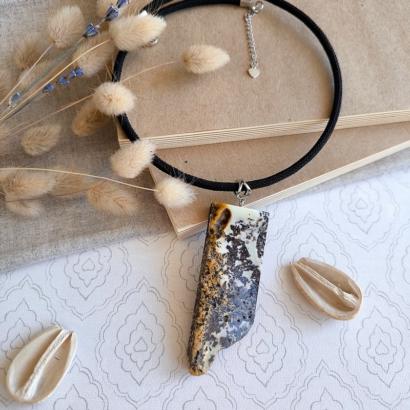 Колье авторское Янтарь а7036900033 (2)